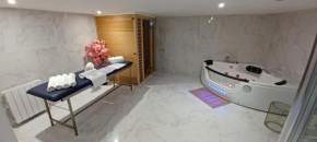 Magnifique loft jacuzzi et sauna Lanester-Lorient